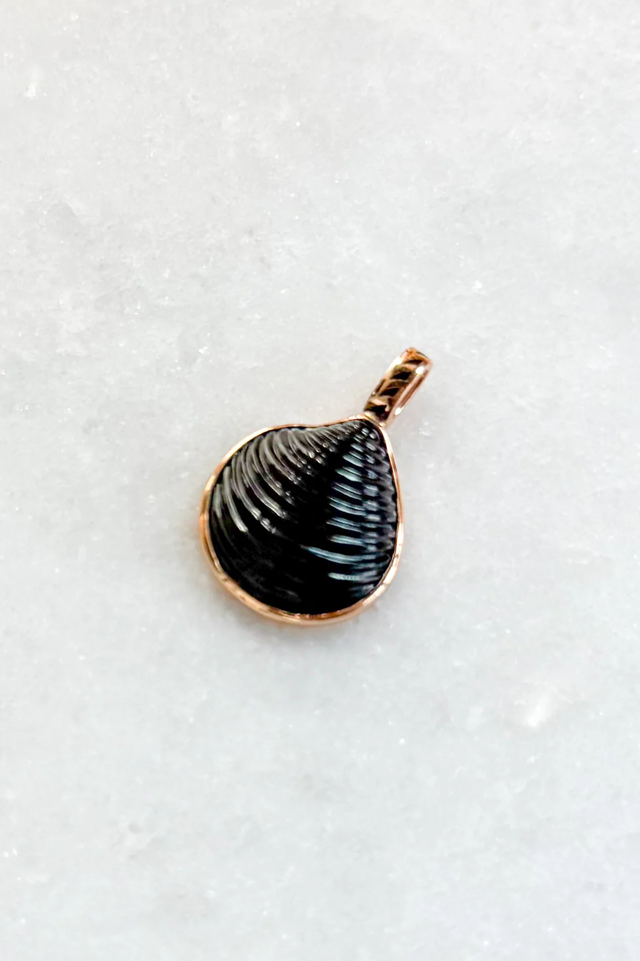 Petite Venus Onyx Charm - Image 11