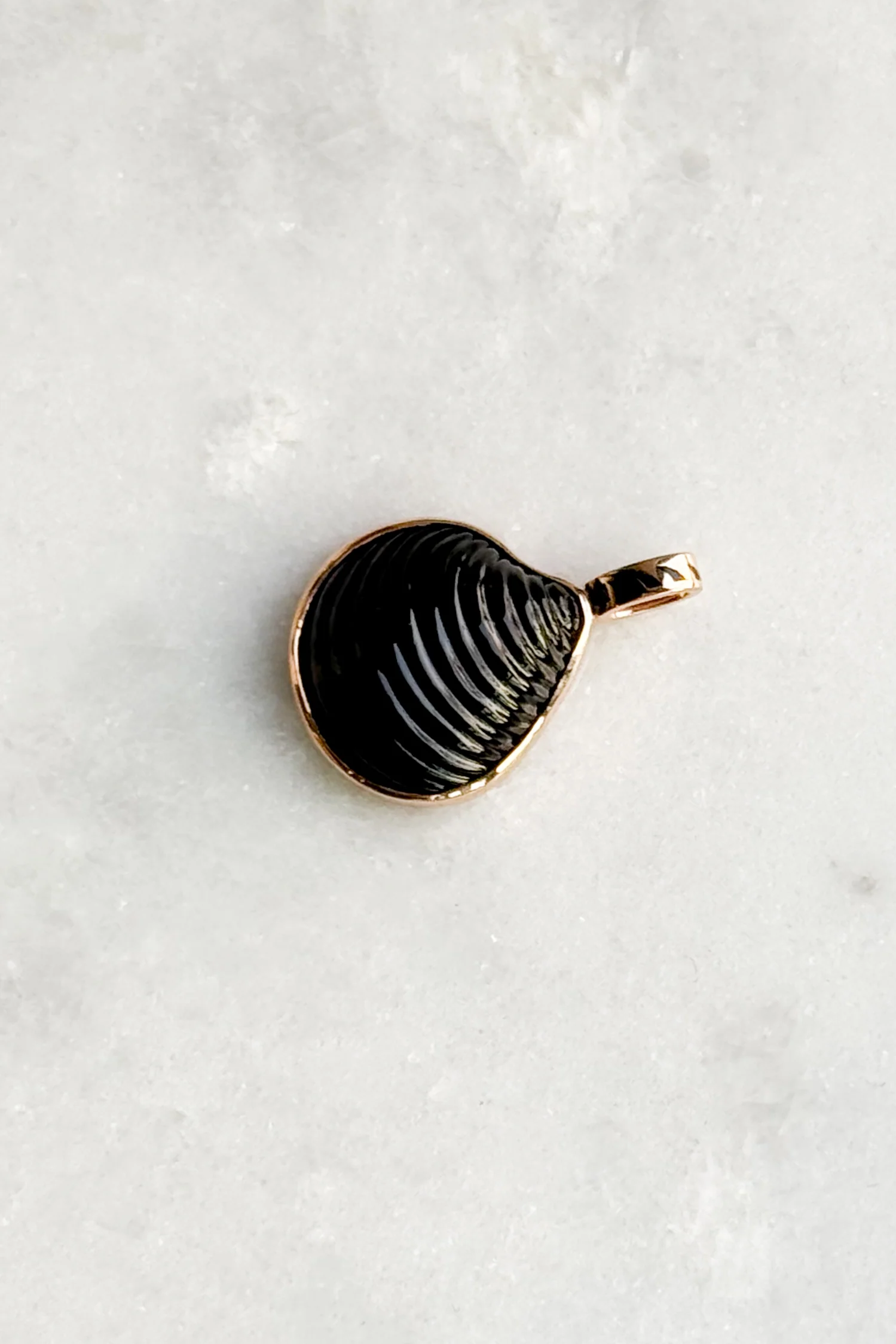 Petite Venus Onyx Charm - Image 13